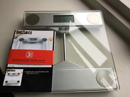 Photo of free Bathroom scales - not working. (Ruckhall HR2) #1