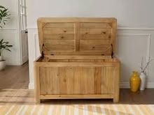 Photo of Blanket or storage box (Bulk LA1) #1