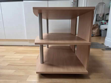 Photo of free TV stand (Addiscombe) #3