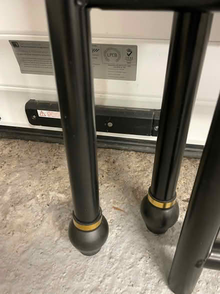 Photo of free Wonderful bed frame (without slatted frame and mattress) (Richmond TW9) #4