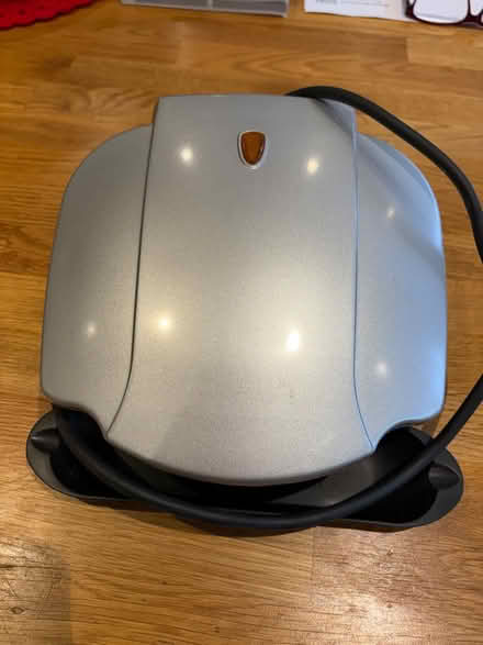 Photo of free Small George Forman lean grill (Wokingham RG41) #1