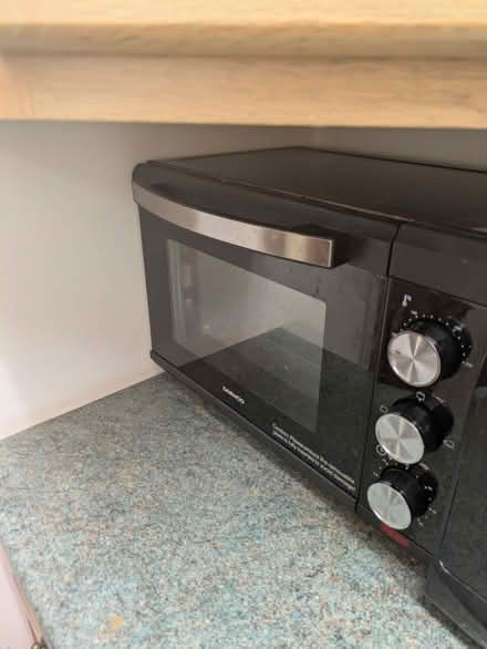Photo of free Daewoo Electric Mini Oven (Old Kent Road SE1) #1