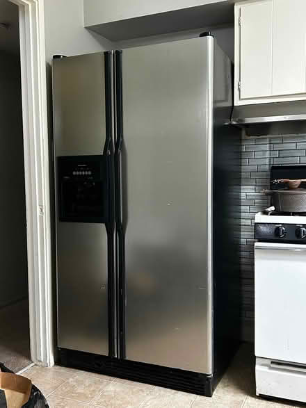 Photo of free Refrigerator (Lakewood area) #1