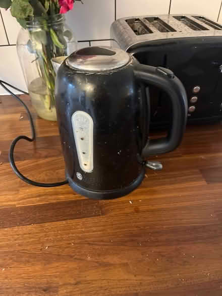 Photo of free Russel Hobbs kettle (Tottenham N15) #1