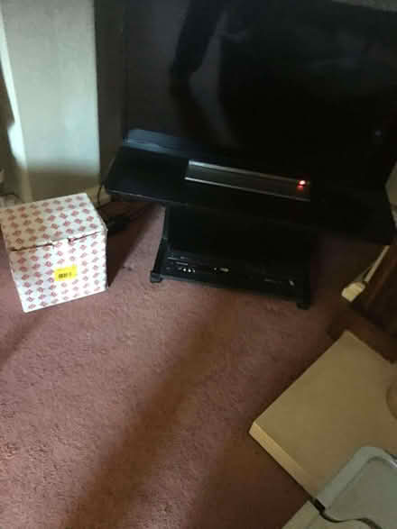 Photo of free Panasonic VCR and lots of blank tapes (VHS) (Chipping Barnet EN5) #1
