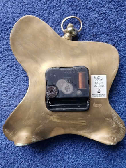 Photo of free Decorative Dali inspired Clock (Loughton IG10) #3