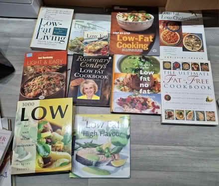 Photo of free 11 x low fat/healthy recipe books (WA8) #1