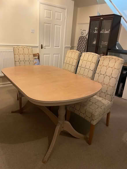 Photo of free Dining table (Frimley,Camberley GU16) #1