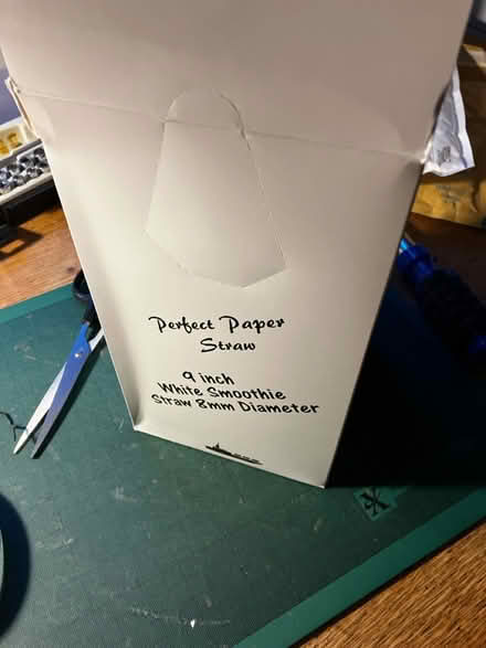 Photo of free White paper straws (Lewes) #1