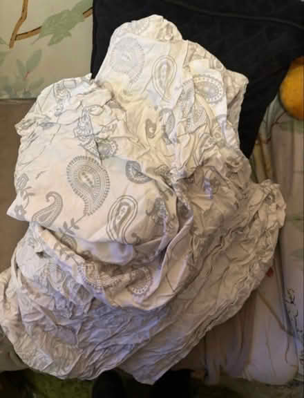 Photo of free King size duvet cover (W10 nottinghill) #1