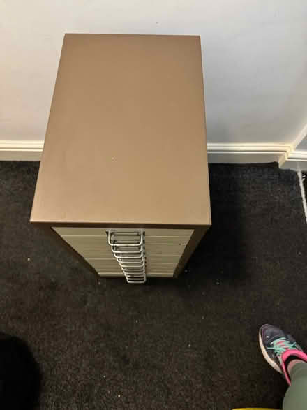 Photo of free Metal draw unit (Widnes) #2