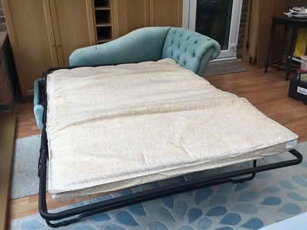 Photo of free Chaise Longue/Bed (TN37) #2