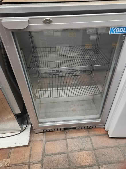 Photo of free Drinks chiller (Le32pp) #1