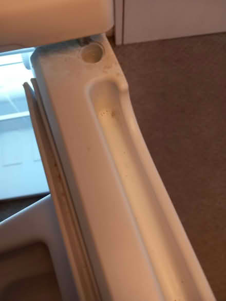 Photo of free Under Counter Fridge LE2 6 (Aylestone LE2) #4