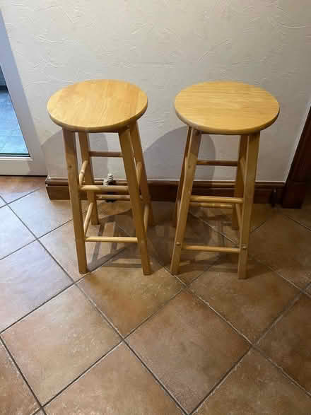 Photo of free Stools (Shirley B90) #1