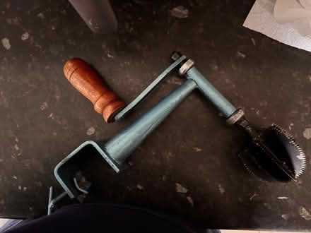 Photo of free Blue manual coconut scraper (Hemel Hempstead HP2) #2