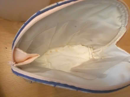 Photo of free Zipped Toiletries/ make up case (B62 near Blackheath) #2