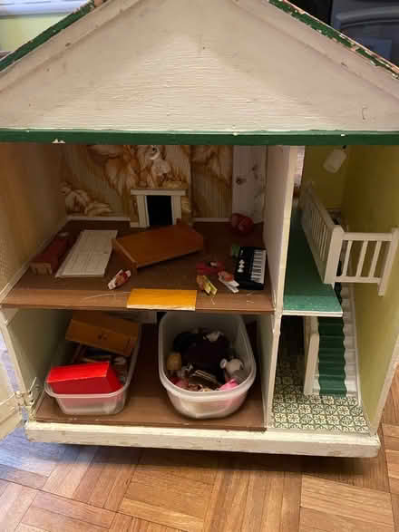 Photo of free Dolls House needs refurbishing (Bishopsworth BS13) #4