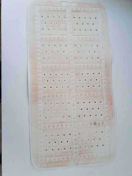 Photo of free Suckered bath mat (Booker HP12) #1