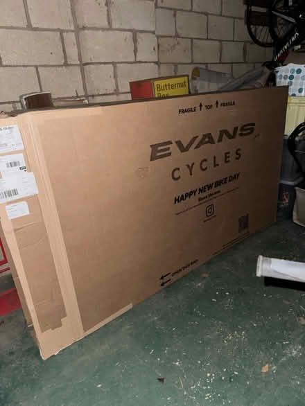 Photo of free Huge cardboard box - for craft/play (Bishops Cleeve) #2