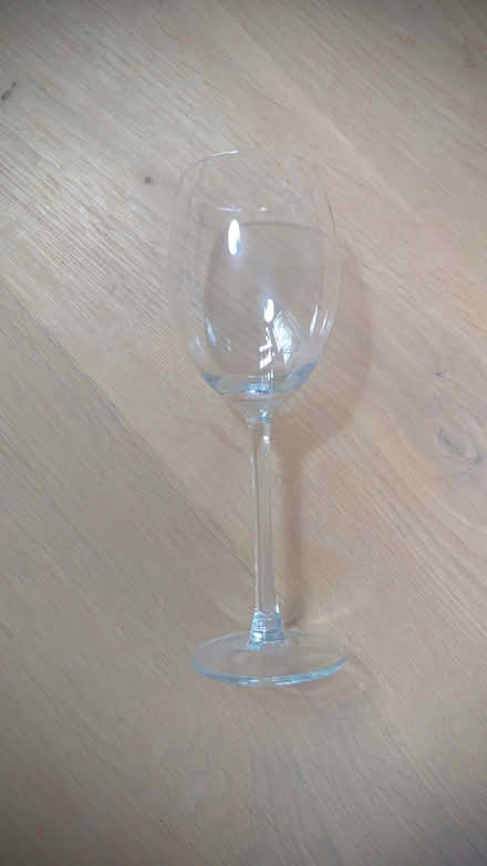 Photo of free wine glasses (Alfrick WR6) #2