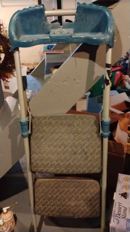 Photo of free Heavy duty ladder (Hawthorne) #1