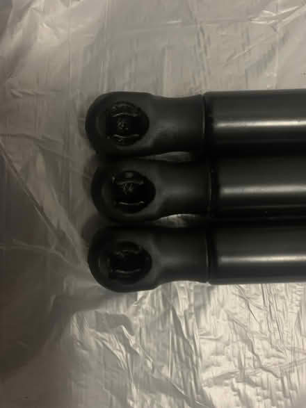 Photo of free 5 X dampers/ gas struts 3x Stabilus Lift-O-Mat 2x INSUPPA (Alcester Lanes End B14) #3