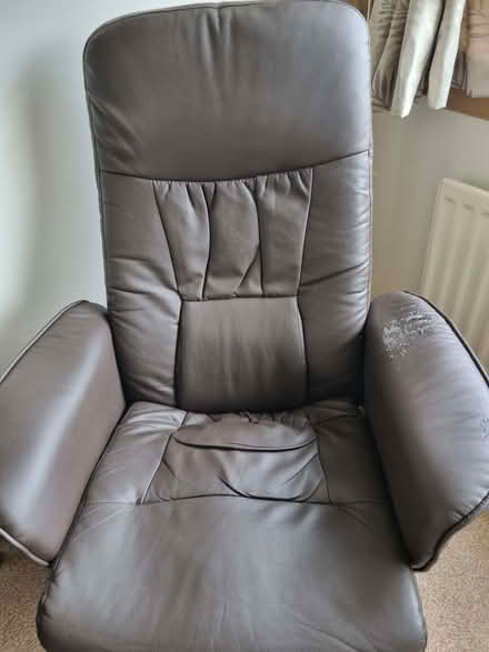 Photo of free Chairs (Clarkston G76) #3