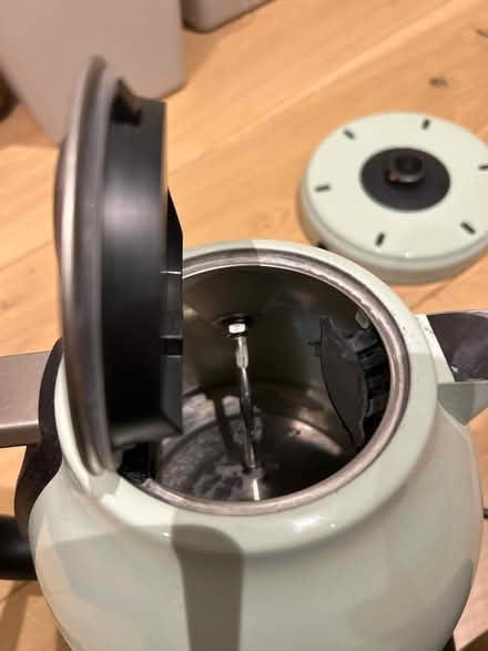 Photo of free (Not working) Kitchen Aid Kettle (CR5) #4