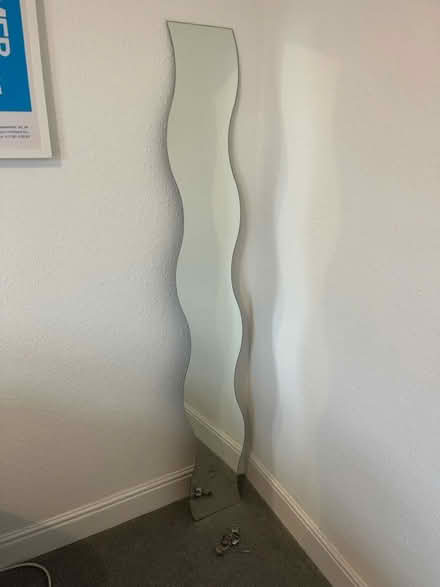 Photo of free Wavy mirror, with fittings (Leeds LS6) #1
