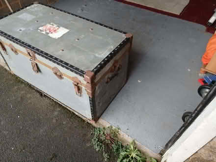 Photo of free An old storage trunk (Hertford SG13) #3