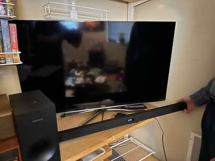 Photo of free Working samsung tv with soundbar (Park View - Colombia Heights) #1