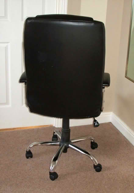 Photo of free Computer Chair Swivel Base (Robertsbridge TN32) #2