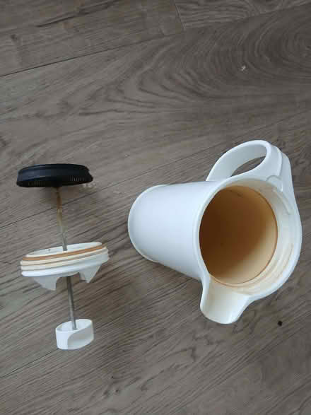 Photo of free Thermos with plunger (Worthing BN11) #2