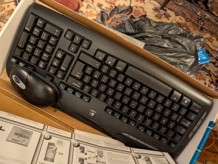 Photo of free keyboard with mouse (BS25) #1