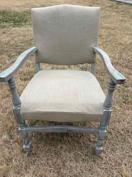 Photo of free Antique Chair (Historic Vineville - Midtown) #1