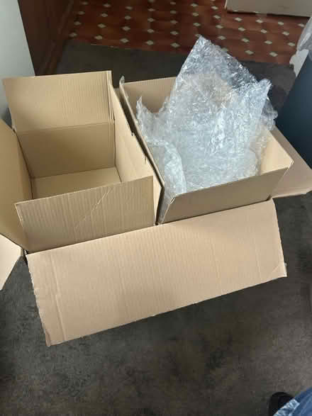 Photo of free Boxes and bubble wrap (S2 Manor Park) #2