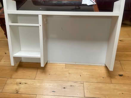 Photo of free IKEA white board to fit on desk (Langley SL1) #1