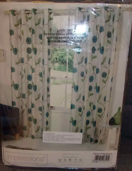 Photo of free Pair of fully-lined curtains, new (Hanwood SY5) #1