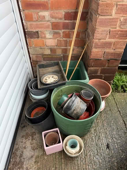 Photo of free Plant Pots - Lots of (Wincobank S9) #1