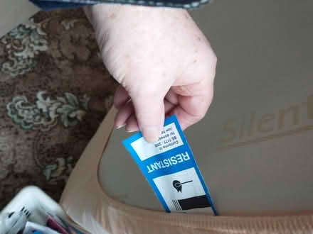 Photo of free Single electric bed (Cheshunt EN8) #2