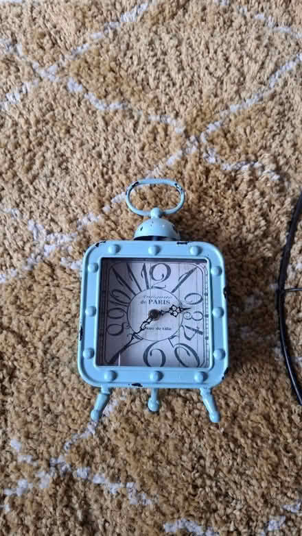 Photo of free 2 Non working vintage retro style clocks (Broomridge FK7) #2