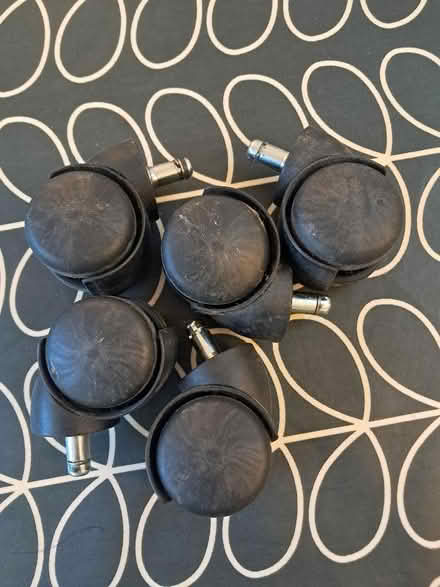 Photo of free Castors (Kennington OX1) #1