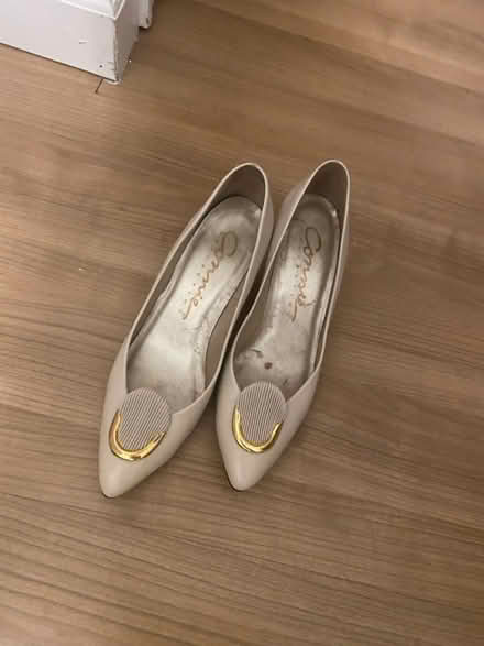 Photo of free Shoes 6.5 (Midwood) #1