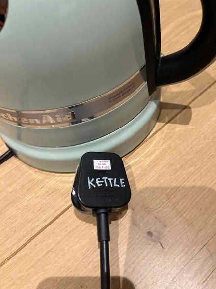 Photo of free (Not working) Kitchen Aid Kettle (CR5) #3