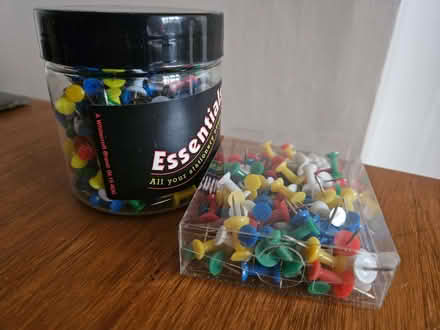 Photo of free Coloured push pins (Radford Semele CV31) #1