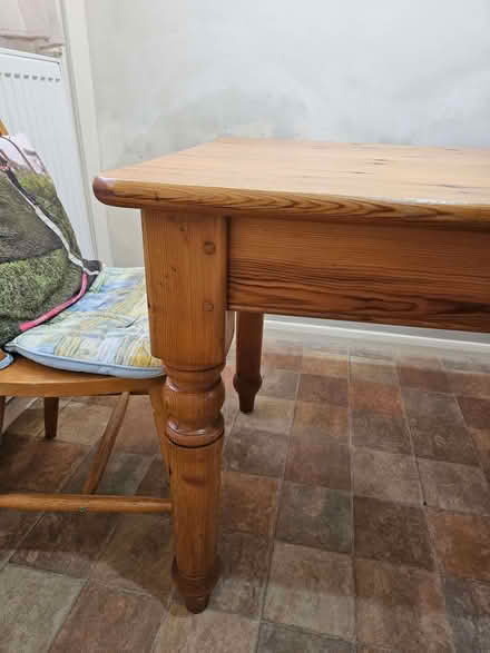 Photo of free Pine Dining table (Crowsley RG4) #2