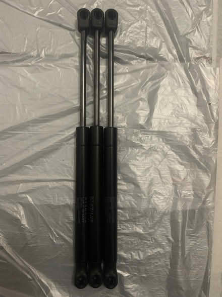 Photo of free 5 X dampers/ gas struts 3x Stabilus Lift-O-Mat 2x INSUPPA (Alcester Lanes End B14) #1