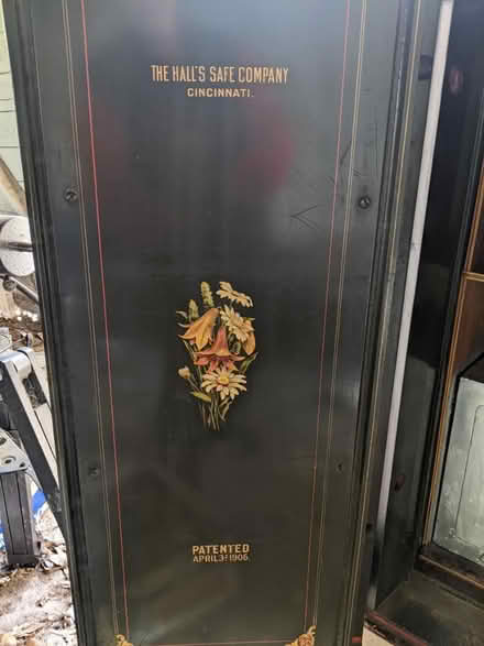 Photo of free 1906 iron safe (Los Altos Hills) #3