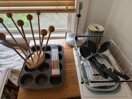 Photo of free kitchen things (near 33rd / Sandy(Laurelhurst)) #1